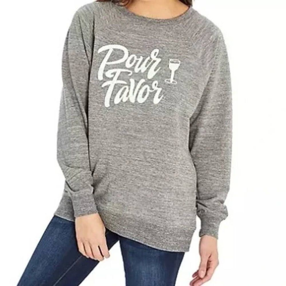 NWT Wildfox Pour Favor Statement Sweatshirt